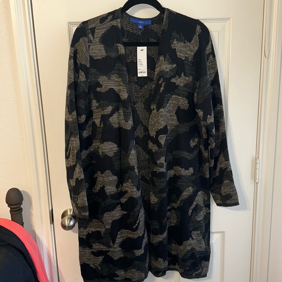 Apt. 9 Sweaters - NWT ladies size Large cardigan